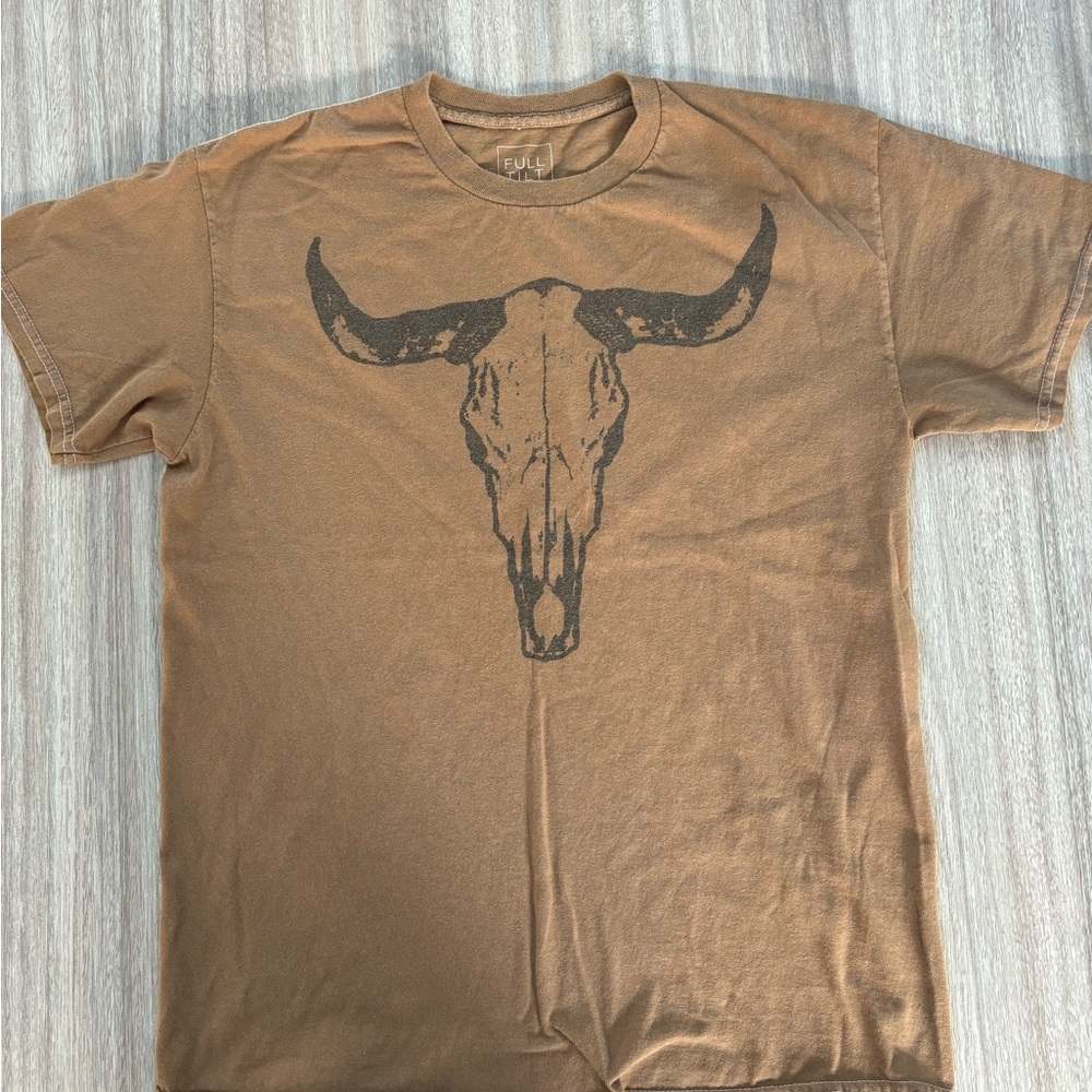 T-Shirt: women’s Full Tilt, size small, $10.
